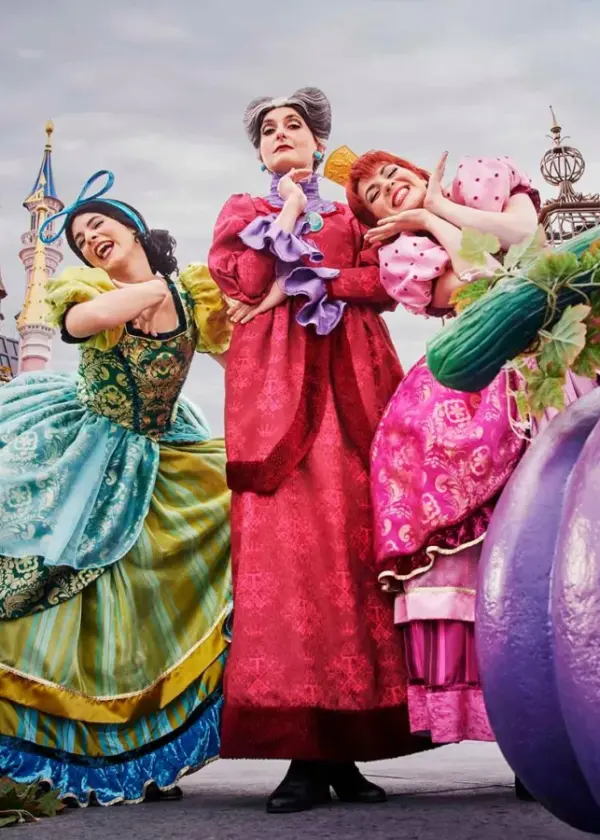 La Promenade de Madame de Trémaine et ses filles – Parc Disneyland